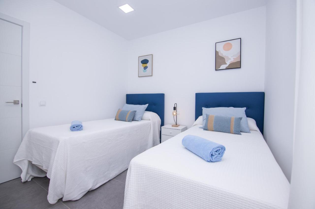 Apartment Family 6 Beachfront Corralejo By Holidays Home Bagian luar foto