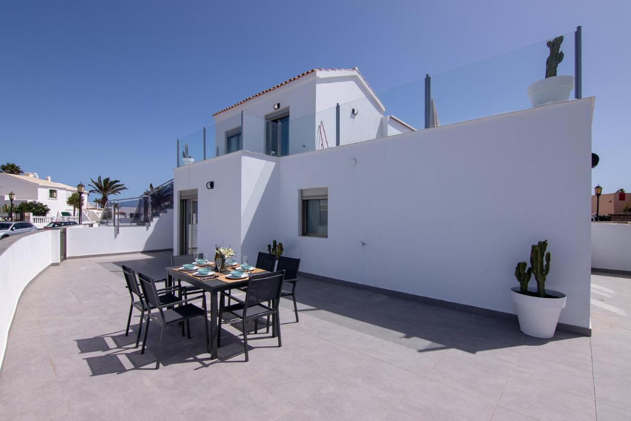 Apartment Family 6 Beachfront Corralejo By Holidays Home Bagian luar foto