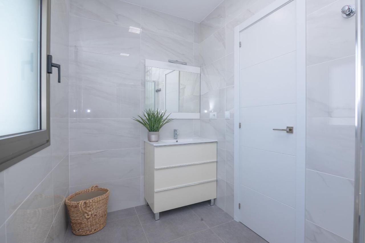 Apartment Family 6 Beachfront Corralejo By Holidays Home Bagian luar foto
